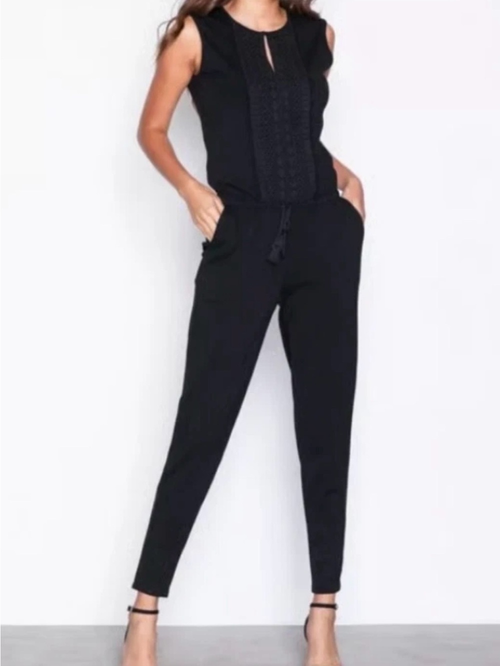 Lauren Ralph Lauren Black Crochet Lace Sleeveless Jumpsuit XL Tapered Leg Pocket